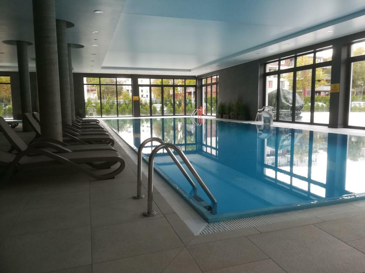 Morze Kolobrzeg Basen Kryty Apartamento Exterior foto